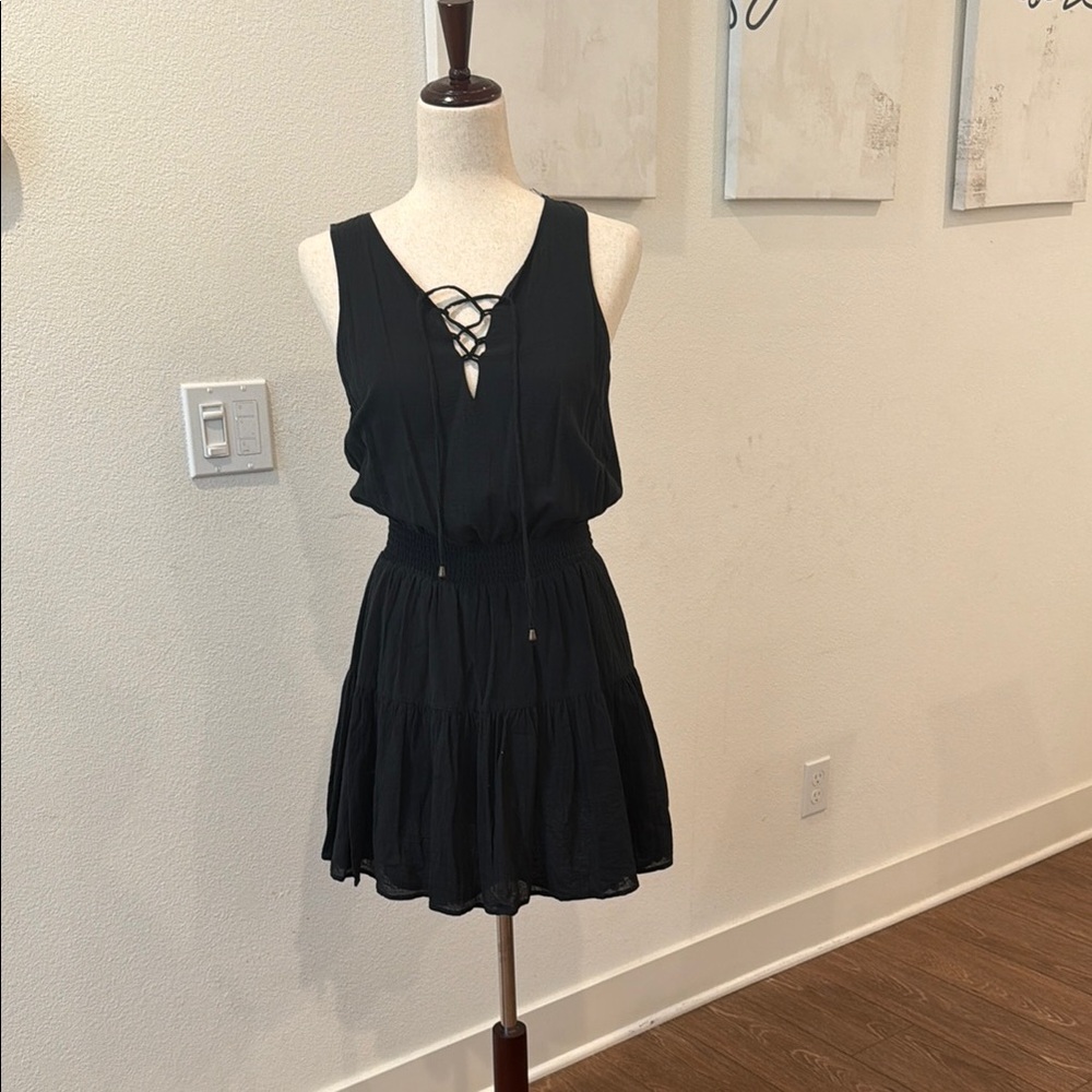 Black Lace-Up Sleeveless Dress